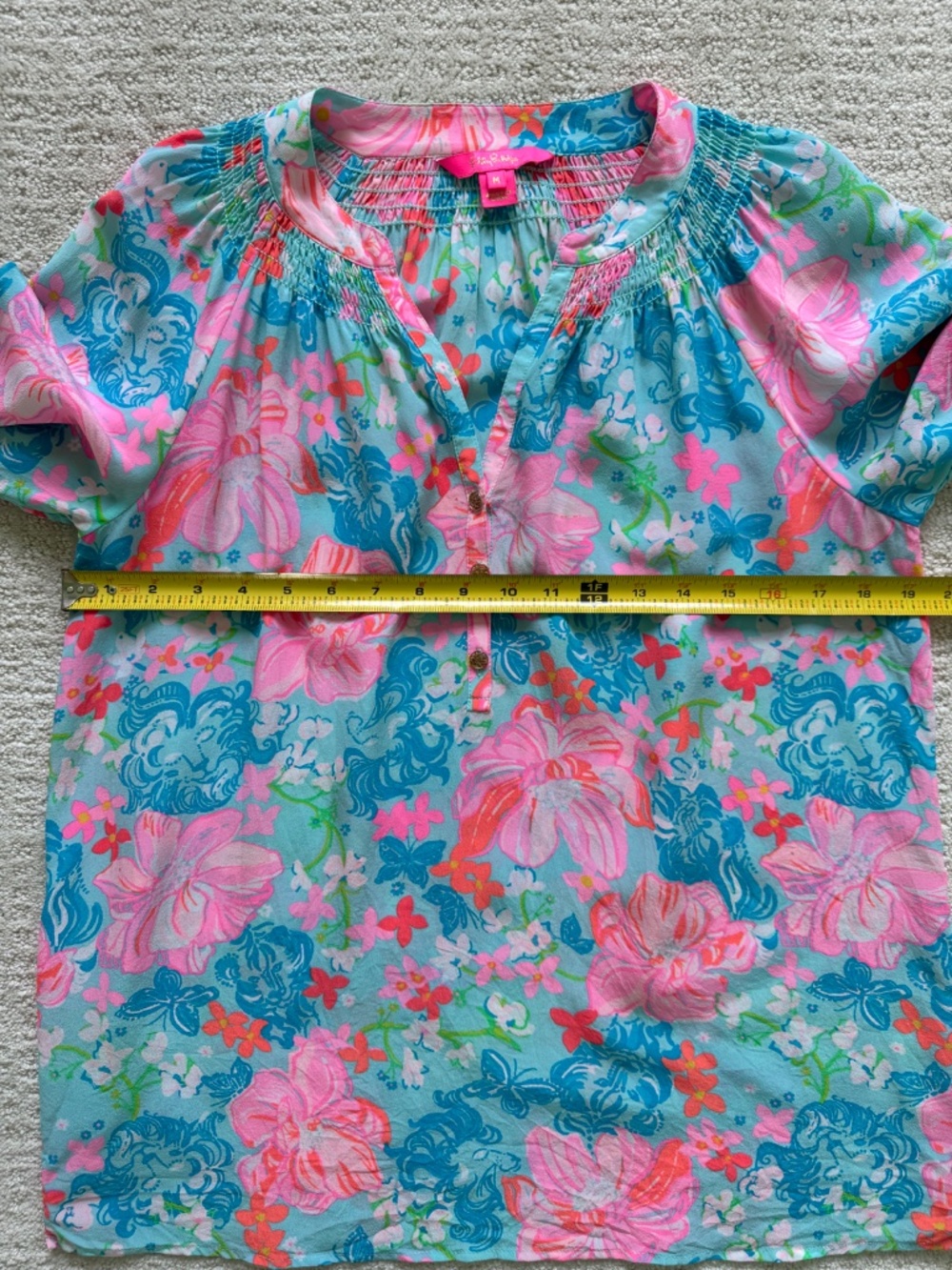 LILY PULIITZER | Elsa Floral Silk Top Surf Blue Luscious Lions Size M - Picture 8 of 11